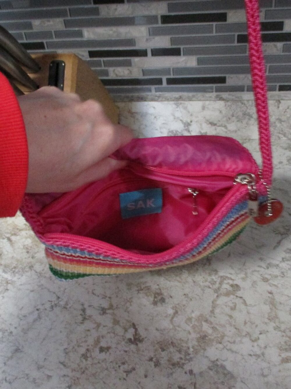 The SAK small Colorful Striped Rainbow crochet crossbody Bag Purse Boho Festival - Picture 4 of 8